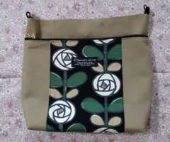 ハンドメイド．サコッシュ