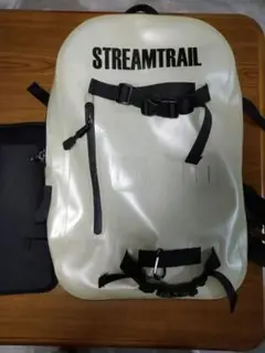 Item thumbnail for item c672366d-840c-4ff2-b999-501e6de02182