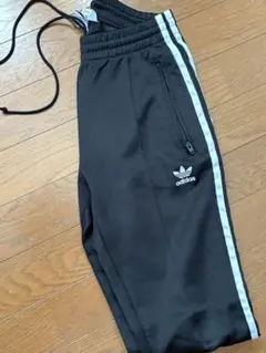 adidas ジャージ