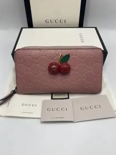 美品　グッチ　GUCCI 長財布 ピンク チェリー　日本限定