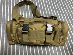 激レア/新品・未使用 /ミリタリー/ショルダー&ウエストポーチ バッグ/カーキ色