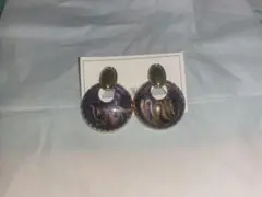 Item thumbnail for item bac4d5a5-bcda-49b2-9a3e-e63d3ac45965