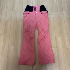 女性用ピンクスノーボードパンツ