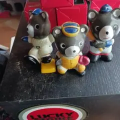 たくぎんクマのフィギュア 3セット。貯金箱。
