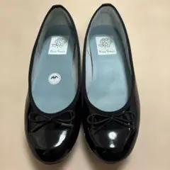 Item thumbnail for item 6930d519-6dbf-4ac9-9c0a-7072cfbe7dcf