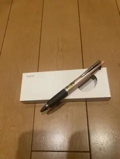 Item thumbnail for item 2708c2dd-c58d-4367-a18b-f7facb771b6d