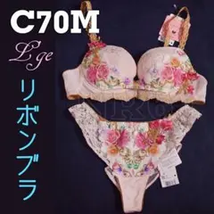 Item thumbnail for item 3cfbb5fe-5e8f-4845-90eb-3fe5abf09d7b