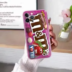 ラズベリーM&M's iPhone 15 pro Max