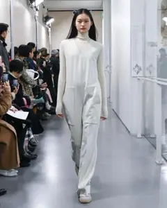 オーラリー 20SS スリーブレス　ジャンプスーツ THE PAUSE オールインワン 「THE PAUSE」テーラーカラー