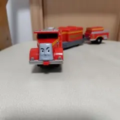 Item thumbnail for item 695778d5-dd09-47f7-856a-cc80150ab10d