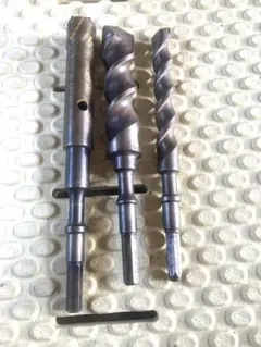 Item thumbnail for item 189a4ebd-6476-4ade-9586-60a48baf5db5