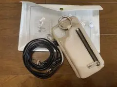 レザー製スマホケース ベージュ ショルダーストラップ付き