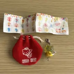 ハローキティー　チャーム
