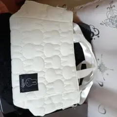 ミッフィーショルダーバッグ　ホワイト
