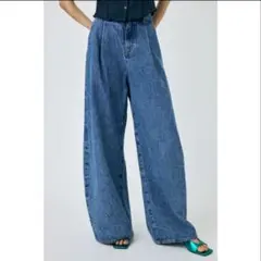 MOUSSY WAVY TUCK BAGGY