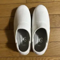 Item thumbnail for item f4ff4db0-51a2-4359-a4a4-59d38db55201