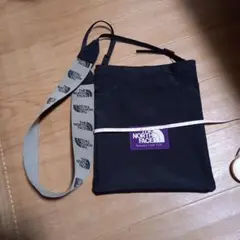 ノースフェイスパープルレーベル サコッシュ