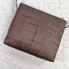 ✨美品✨サルヴァトーレフェラガモ ショルダーバッグ チェック ナイロン ブラウン