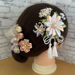 つまみ細工 かすみ草髪飾り成人式 卒業式 結婚式 七五三