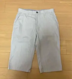 IGNIO 白に近いライトグレー ショートパンツ