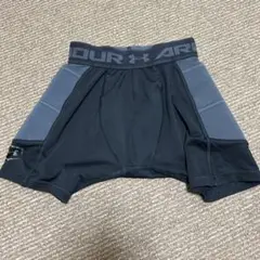 Under Armour スライディングパンツ ブラック/グレー　YSM キッズ