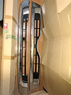 桐　哲 パーフェクトクオンUD現行純正グリル！ 桐 哲様専用 パーフェクトクオンUD現行純正グリル！ - メルカリ