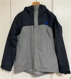 【期間限定価格】ノースフェイスのマウンテンパーカー