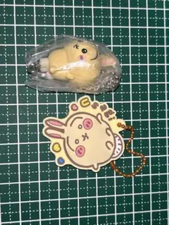 ちいかわ つまんでつなげてますこっと　ぷっくりラバマスグミ　うさぎ