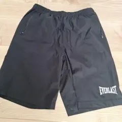 ハーフパンツ