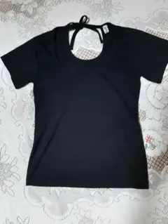 黒いオープンバックトップス Mサイズ