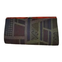 Item thumbnail for item ffe2487c-ce84-4d57-9a31-d3b4174c4db0