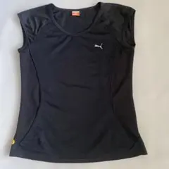 PUMAブラック Tシャツ　Ｖネックフレンチスリーブ　ランニングエクササイズ