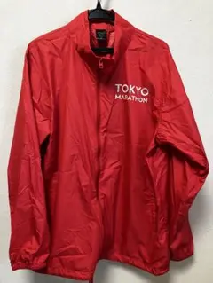 東京マラソン 赤 ジャケット 医療スタッフ用