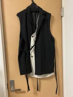 Not conventional ベストジレ