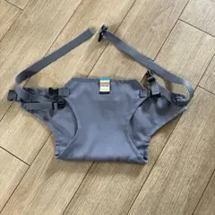CARRY FREEグレー　ベビーチェアベルト