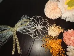 花飾り入り髪飾り
