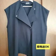 本日発送【Latique】 ベスト ダークグレーMサイズ