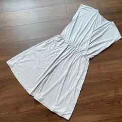 【ユニクロ】UNIQLO　ワンピース　カシュクールワンピース　ノースリーブ　M