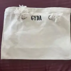 GYDA ホワイト トートバッグ