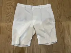 ホワイト ショートパンツ