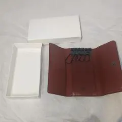 im イッセイミヤケ 本革レザーキーケース ブラウン　美品
