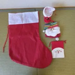 クリスマス 赤い布製ストッキング