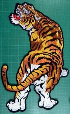 猛虎 阪神タイガース 大型 虎 刺繍ワッペン