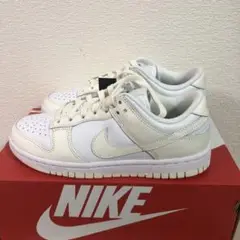 23《新品》NIKE WMNS DUNK LOW ESS ココナッツミルクナイキ