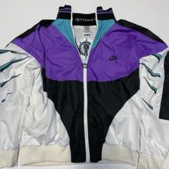 90s NIKE INTERNATIONAL ナイキナイロンジャケット