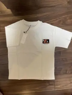 【新品未使用品】ZARAキッズ　Tシャツ　128センチ