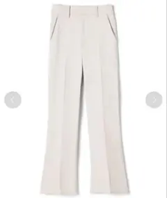 【即購入OK!!】センタープレスフレアパンツ