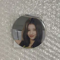TWICE5 缶バッジ SANA