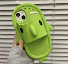 iPhone16用 ケース