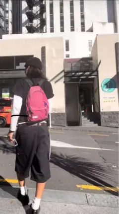 OUTDOOR PRODUCTS 赤 リュック　田邊の角煮
